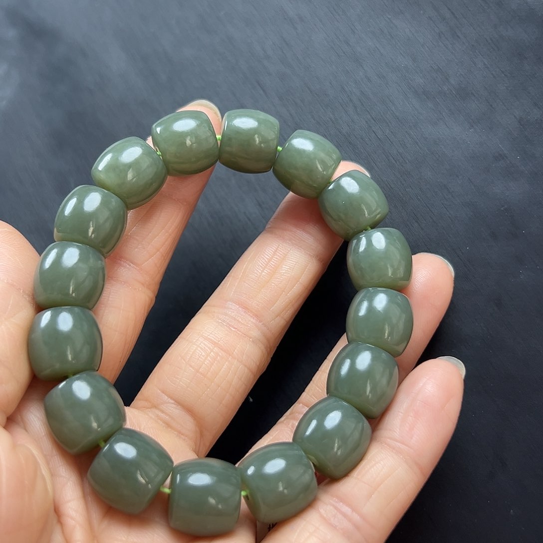 和田玉手链未镶嵌