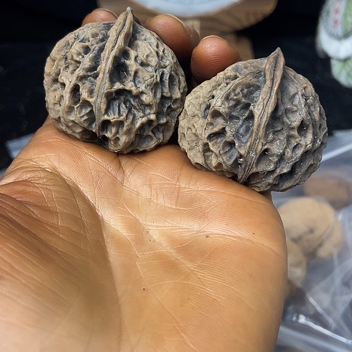 把件文玩核桃云南铁核桃基地78
