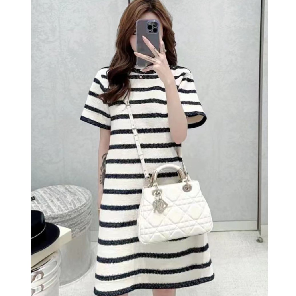 全新未使用 DIOR/迪奥 条纹短袖连衣裙/40/42码