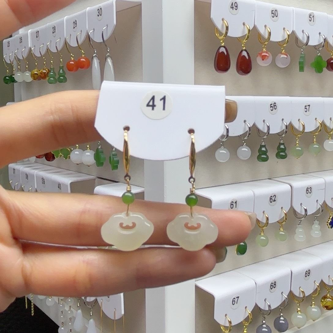 和田玉银S925镶嵌耳饰