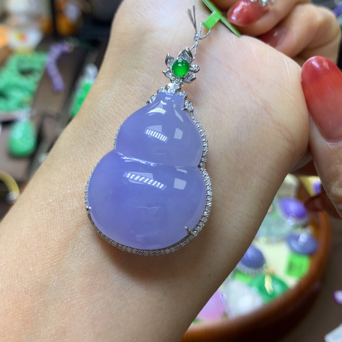 【闪购商品】翡翠颈饰18K金镶嵌次****）翡翠