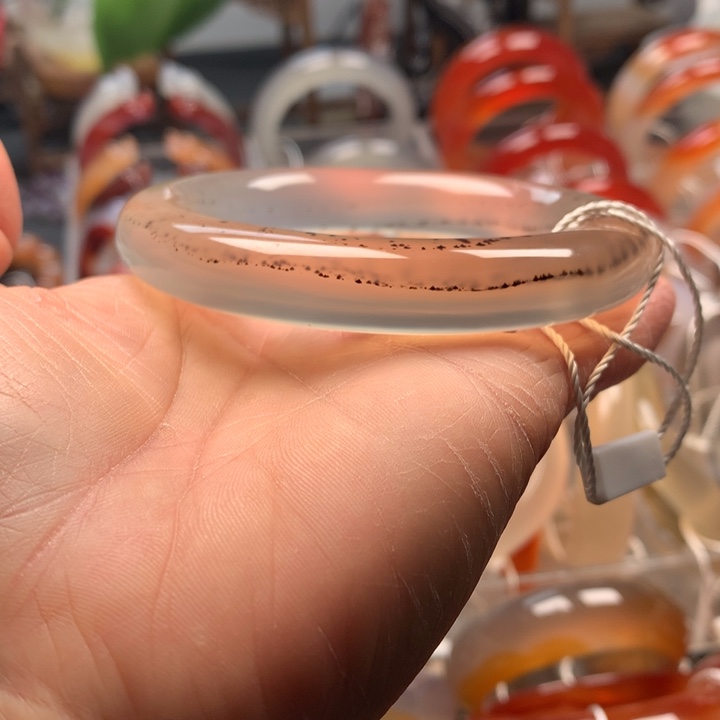 玛瑙/玉髓未镶嵌手镯