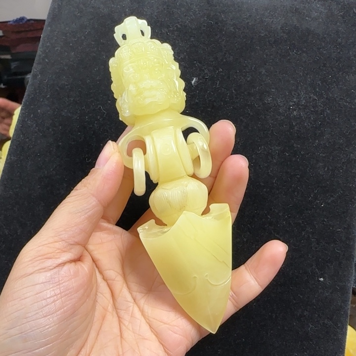 蜜蜡珠宝奇石未镶嵌
