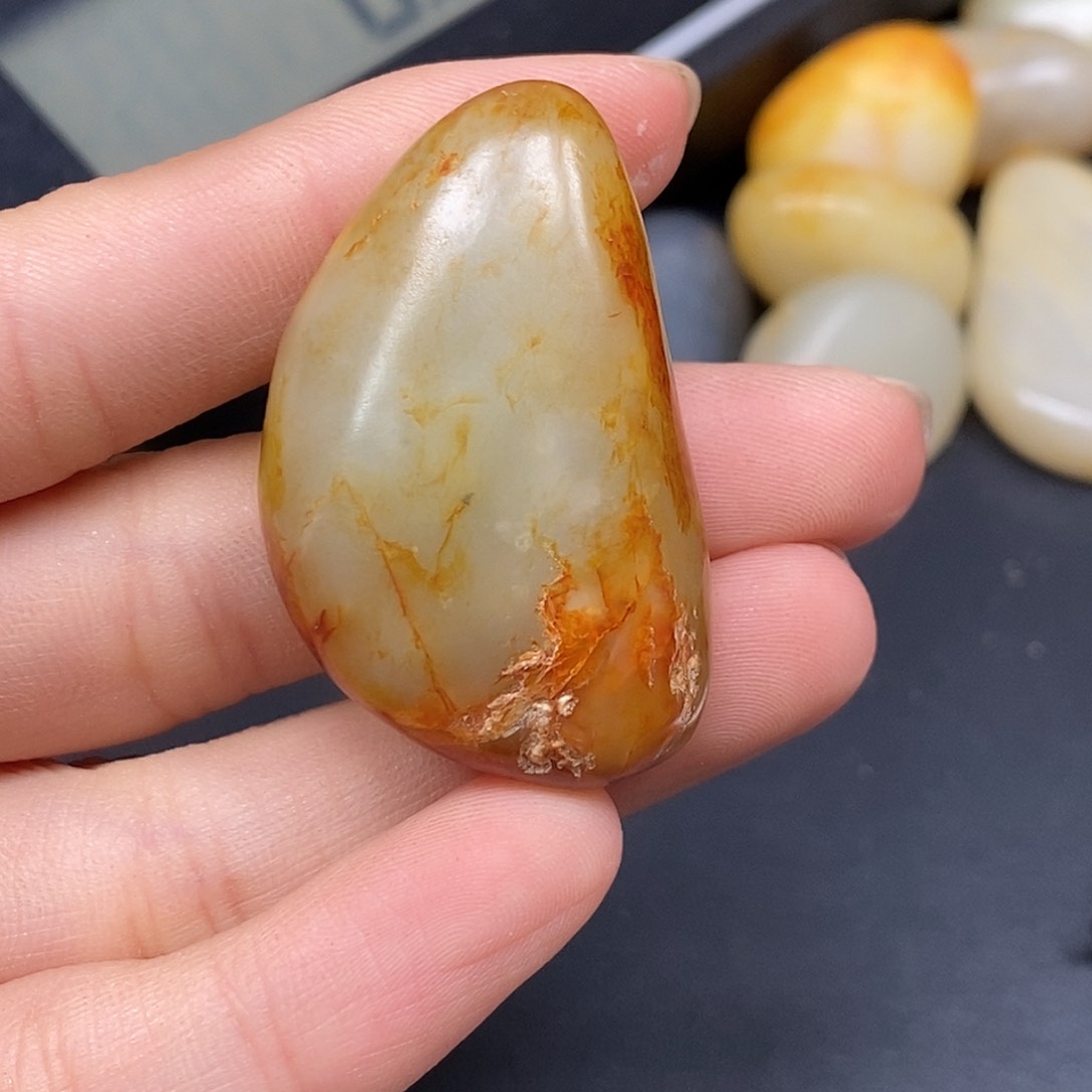 和田玉（糖玉）未镶嵌挂件