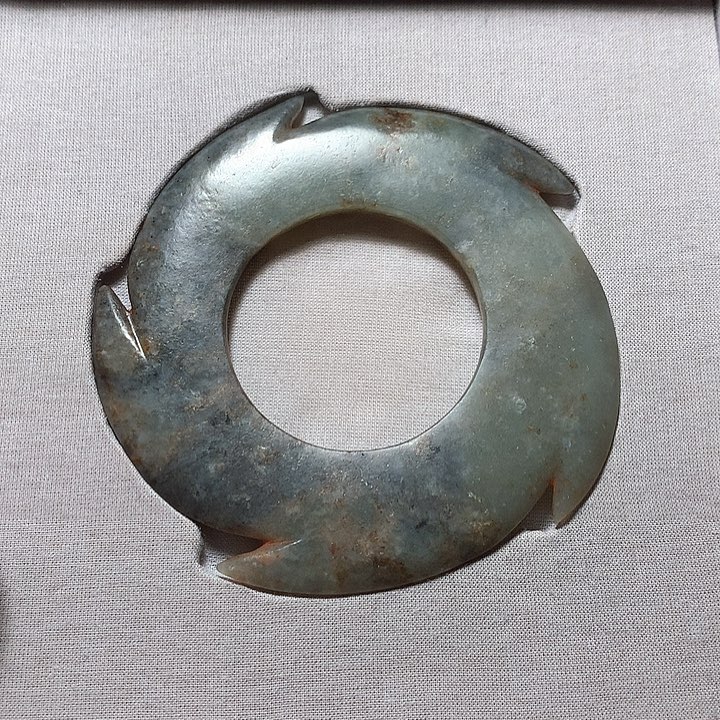 和田玉颈饰未镶嵌太**水