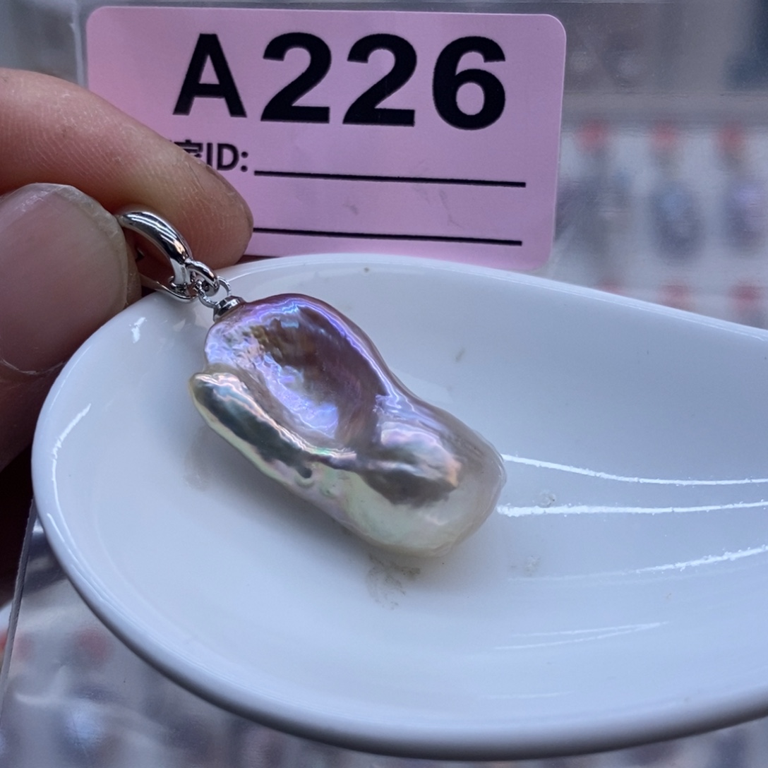 未镶嵌美丽哦哦哦淡水珍珠