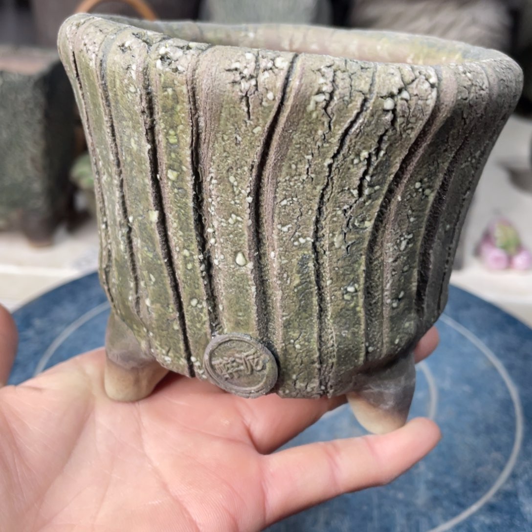 红陶一个人的时候就会想