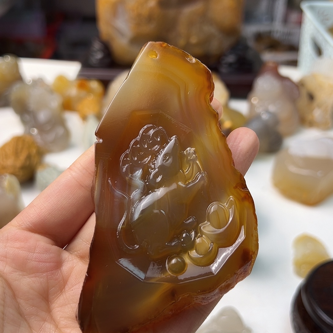 未镶嵌颈饰玛瑙/玉髓