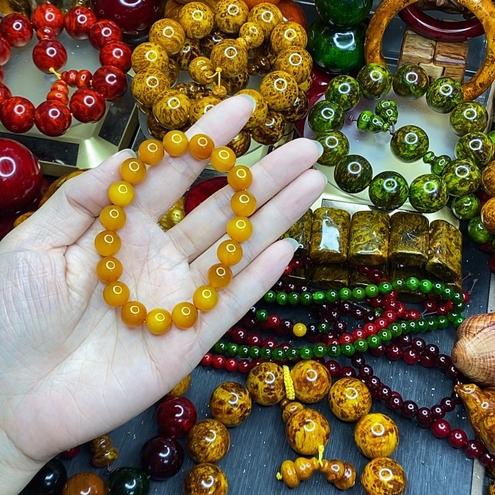 松木琥珀木文玩手串