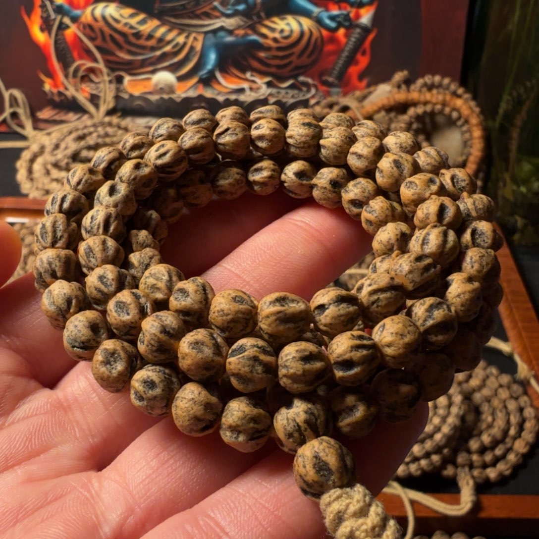 一***仇吊坠柏香籽/百香籽