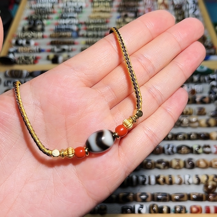 玛瑙/玉髓合金颈饰