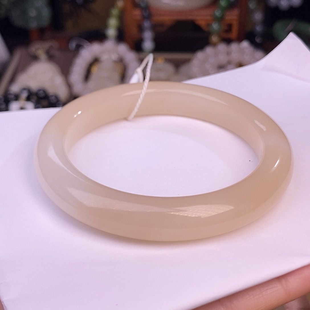 和田玉未镶嵌59.5 浓色熟藕粉老矿料脂膏级手镯