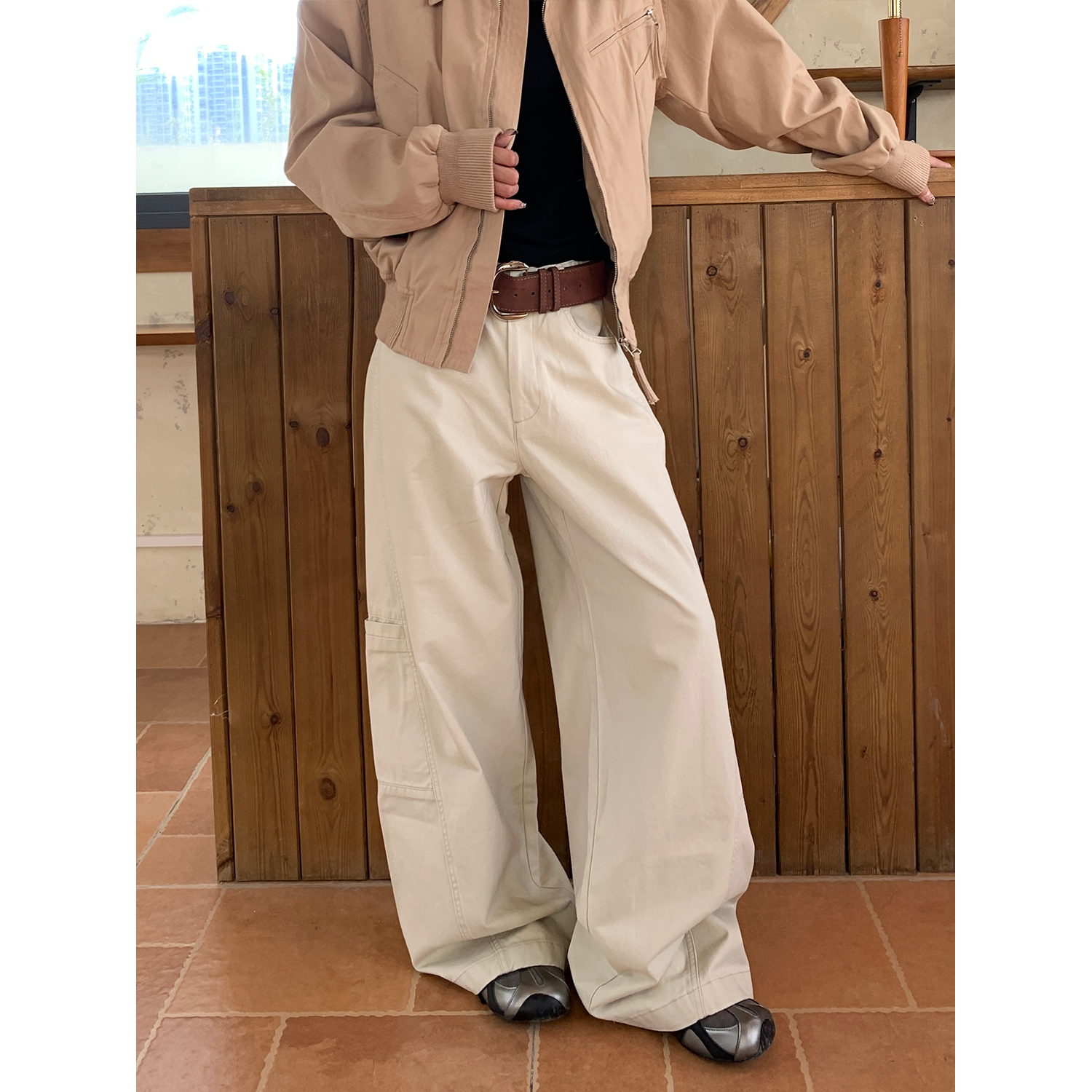 木子羊 弯刀工装裤女夏季卡其色美式宽松垂坠感阔腿直筒休闲裤