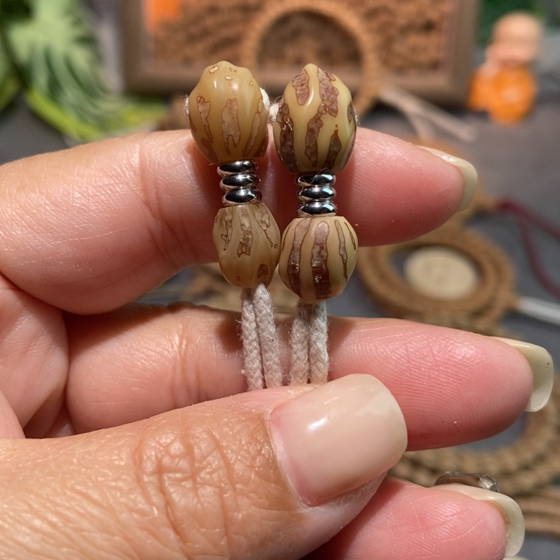 柏香籽/百香籽吊坠