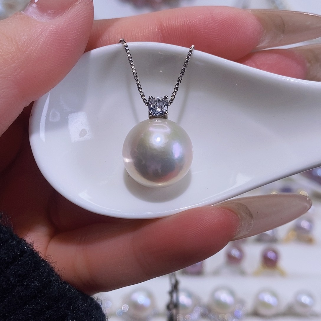 淡水珍珠颈饰合金