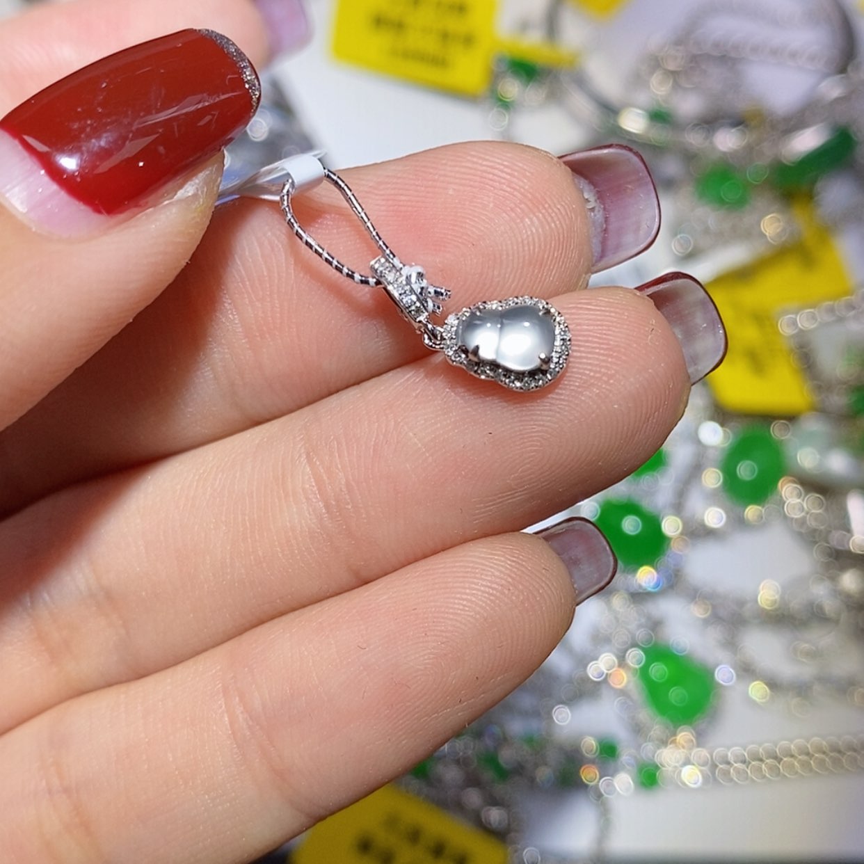 【闪购商品】翡翠颈饰18K金镶嵌开***天吊坠