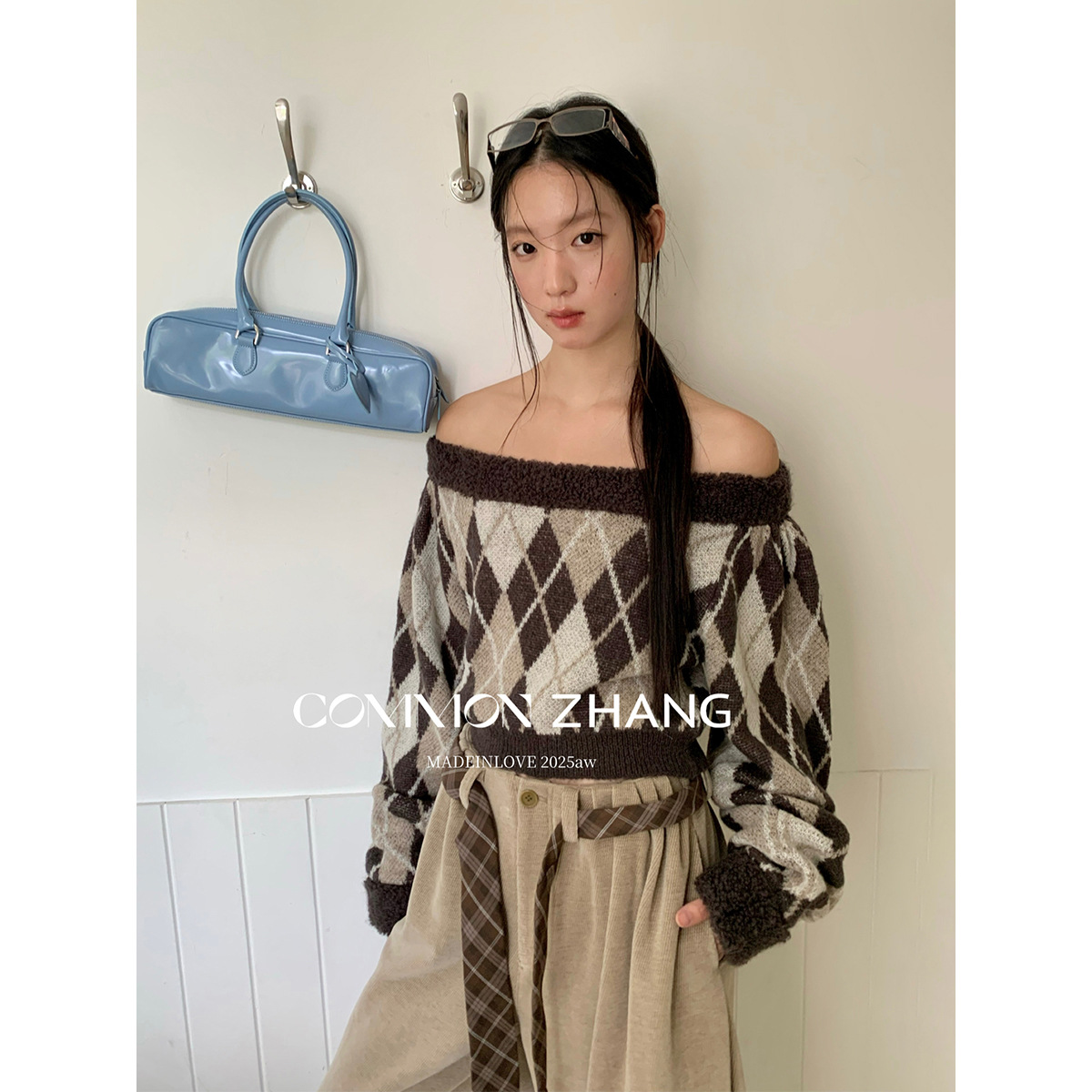 CZ ZHANG秋羊毛一字领针织衫女短款格纹撞色拼接套头毛衣 B45019
