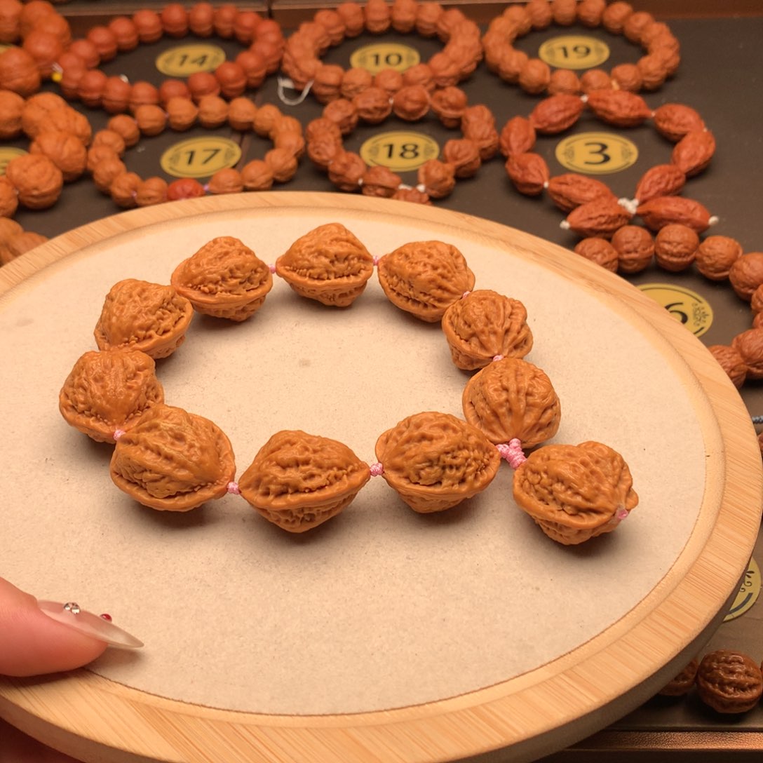 文玩核桃手串荷叶蛙