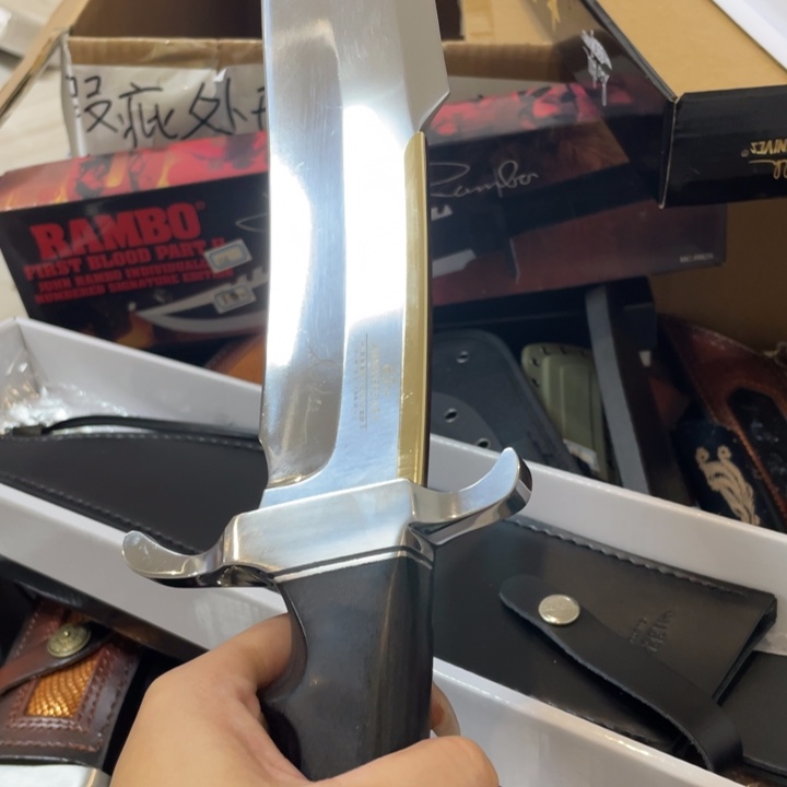 清仓特价处理吉尔大博弈    