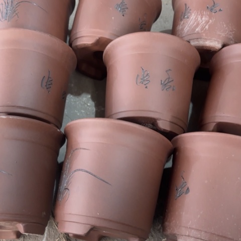 紫砂花盆100-9。      16-14