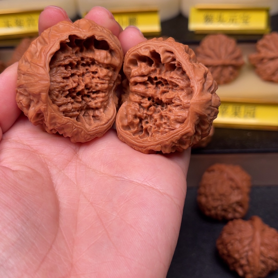 人***戏吊坠文玩核桃聚宝盆44