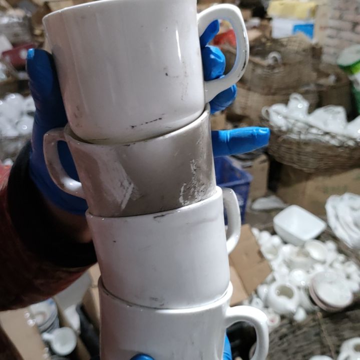 摆件陶瓷盘子碗啥都有