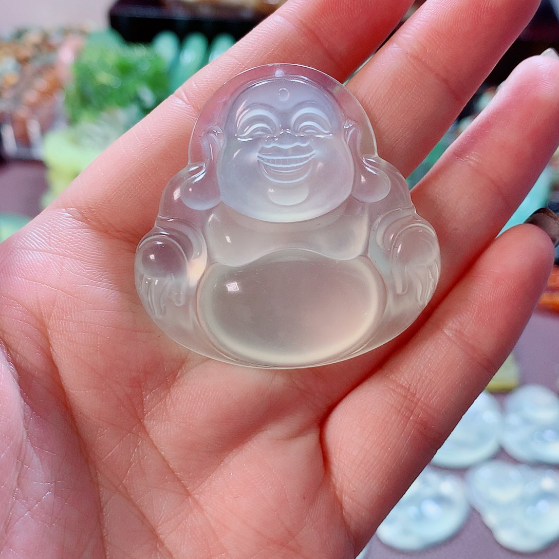 蛇纹石玉颈饰未镶嵌菲***丝