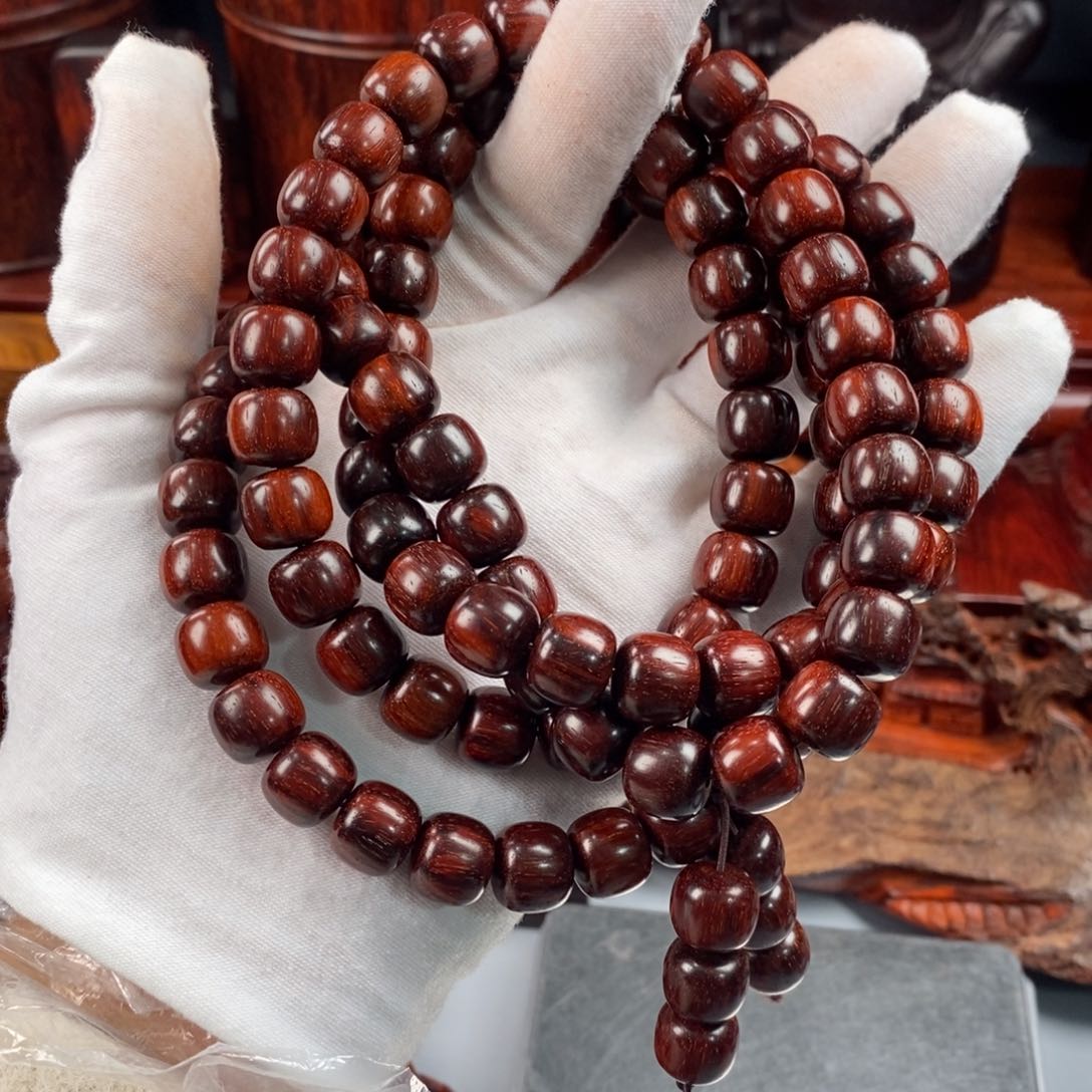 小叶紫檀其他L****0檀香紫檀