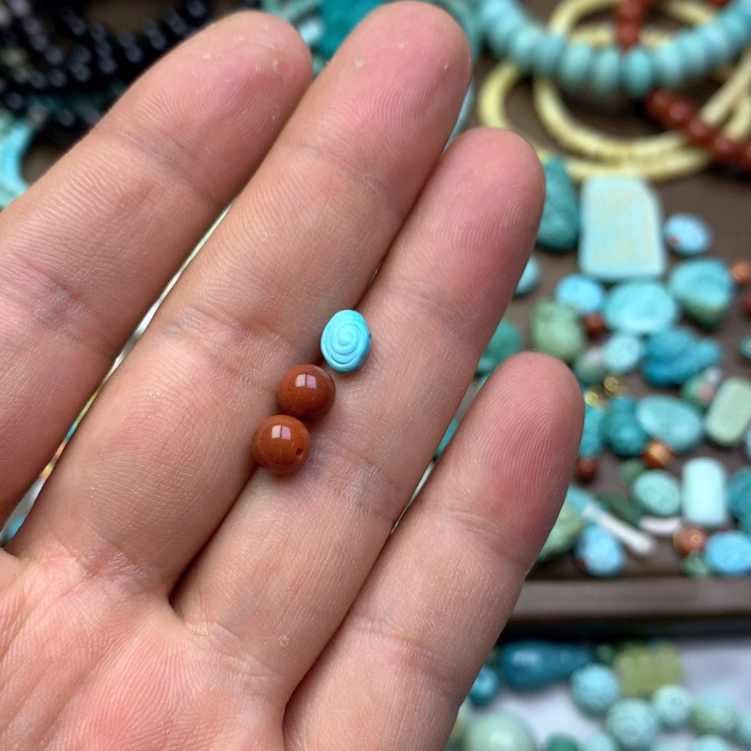 南红玛瑙雕刻未镶嵌