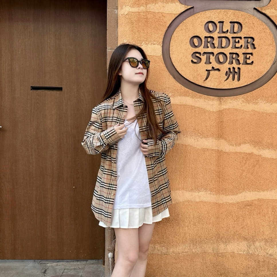 99新 BURBERRY/博柏利 wdf273/格纹单排扣休闲长袖衬衫 棉 L码