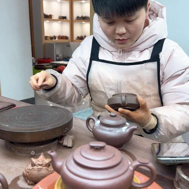 紫砂茶壶底槽清微瑕上新桥微瑕特价160C C