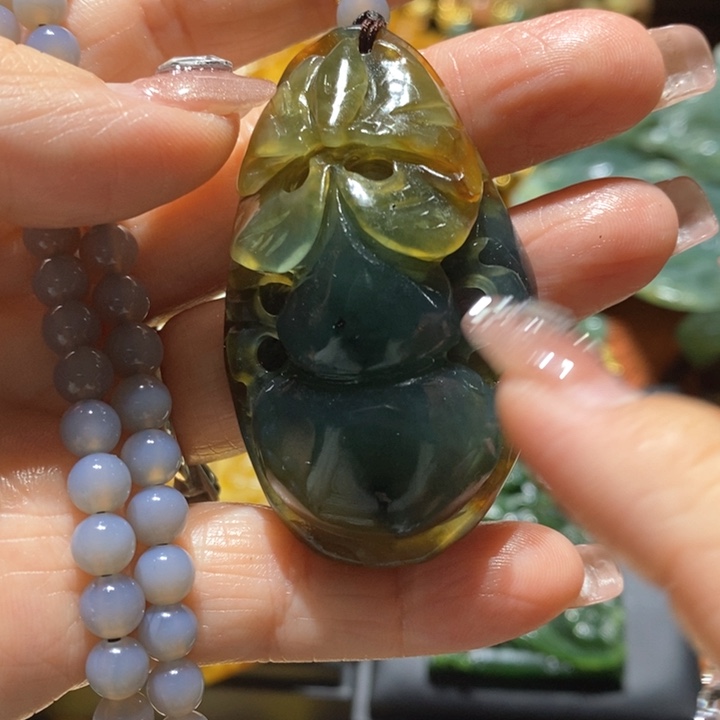 岫玉未镶嵌毛衣链