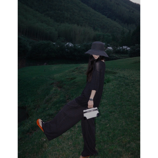 【LiuSanSan】夏季新款格纹弯刀裤显瘦遮胯松紧腰休闲裤ss-b-052