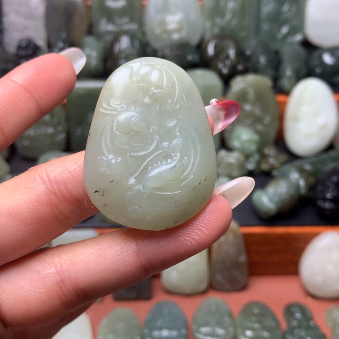 和田玉颈饰未镶嵌挂件57