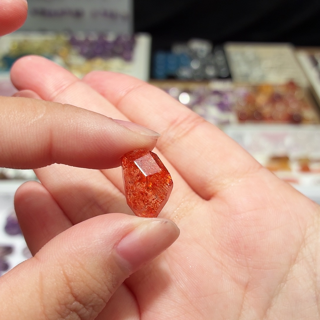 水晶未镶嵌吊坠(不含链)金太阳 随形 打孔定制不退换