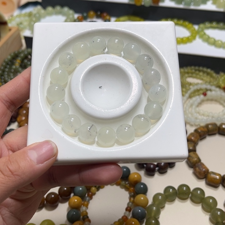 蛇纹石玉未镶嵌手链卡12
