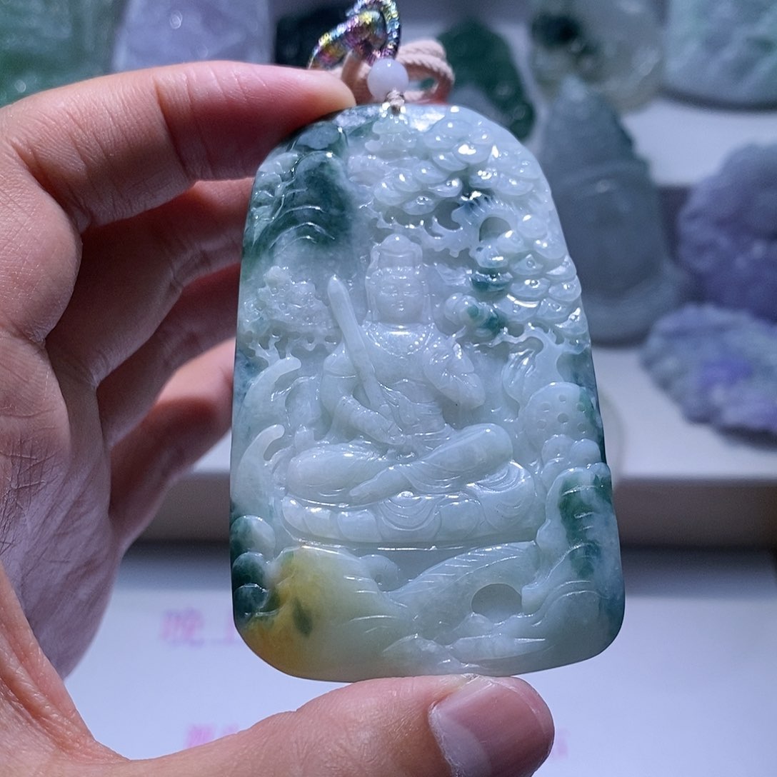 【闪购商品】翡翠颈饰未镶嵌虚空