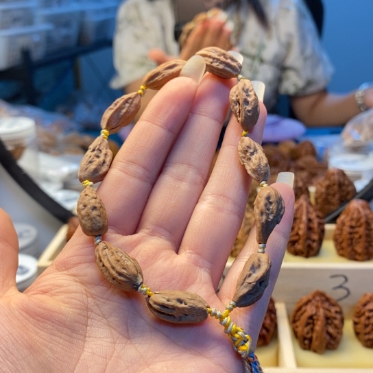把件桃核东北秋子葡萄干