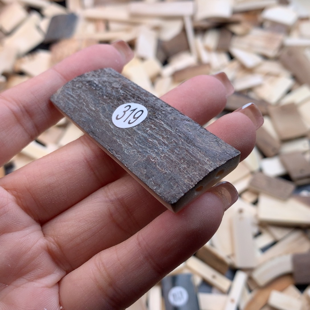 泥塑不打孔联系客服