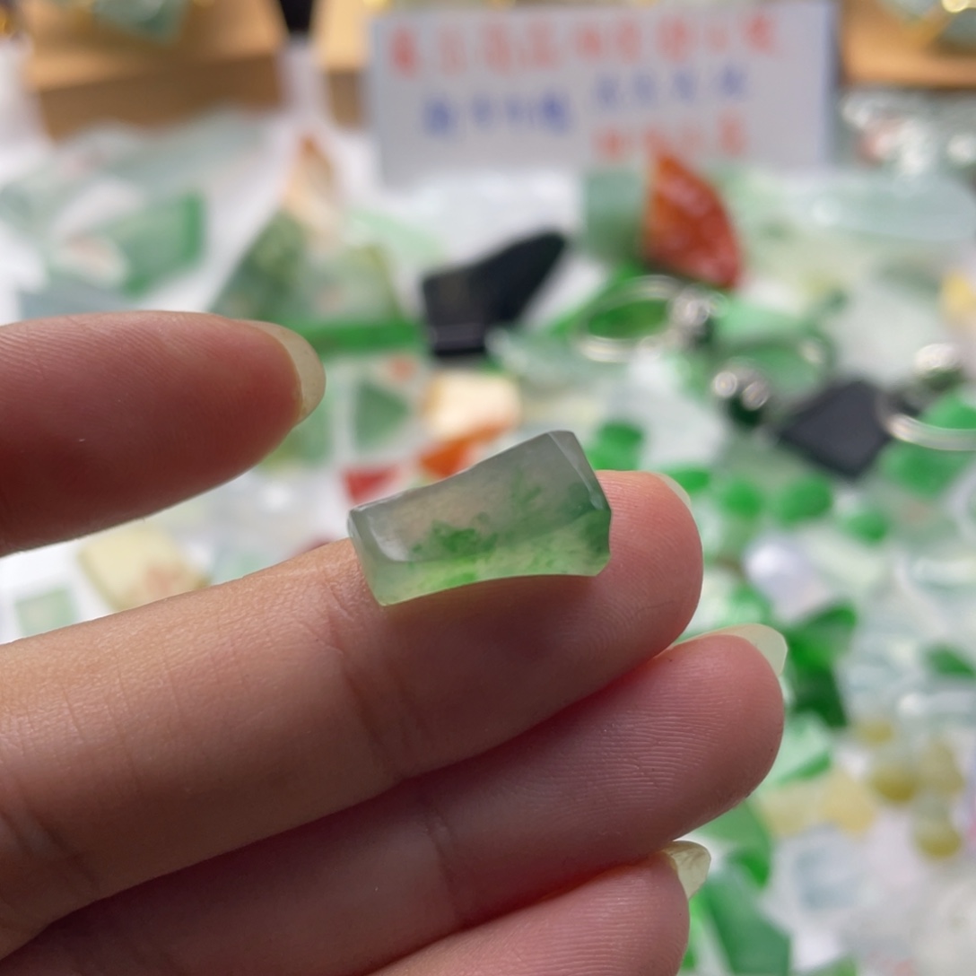 定制翡翠未镶嵌天然缅甸翡翠