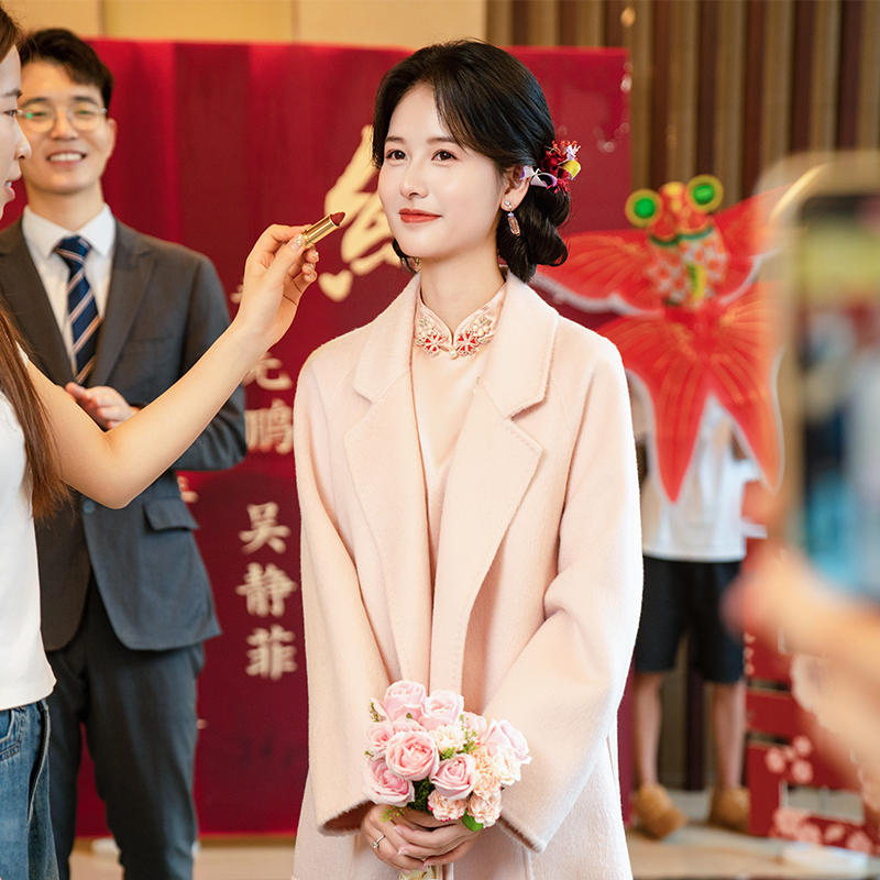 时光裁剪粉色双面羊毛大衣女秋冬新娘结婚订婚高级感毛呢外套
