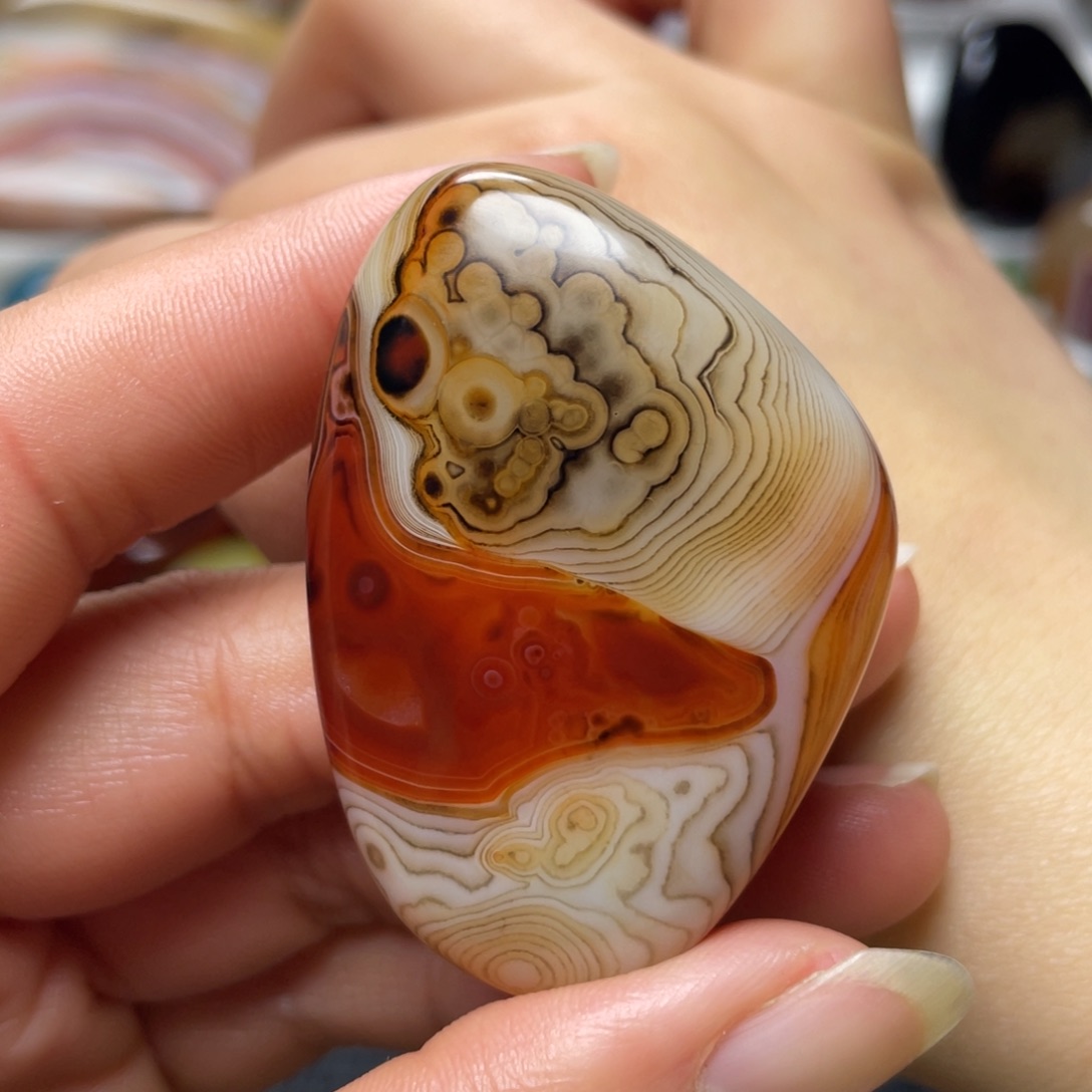 玛瑙/玉髓未镶嵌珠宝奇石