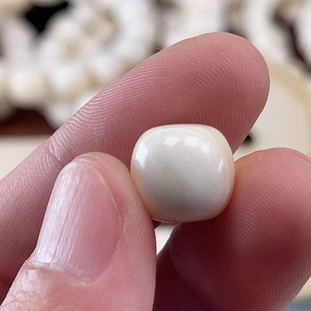 荷***猪菩提籽类13*12单珠独