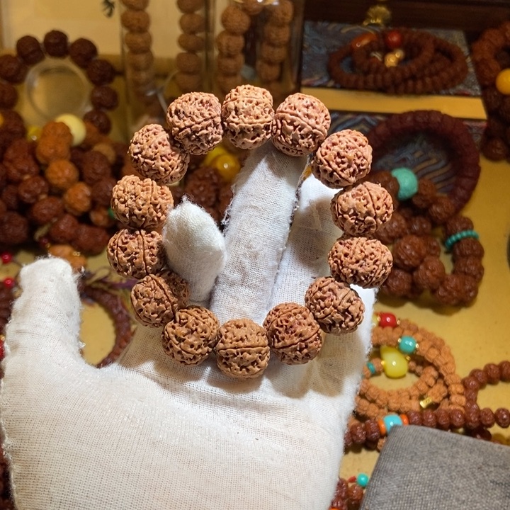 吊坠金刚菩提186原子