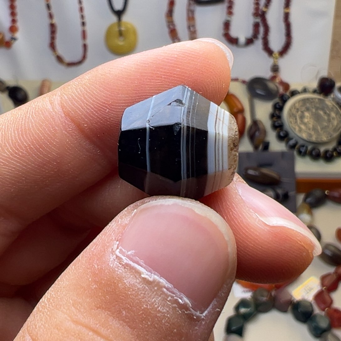 玛瑙/玉髓颈饰合金