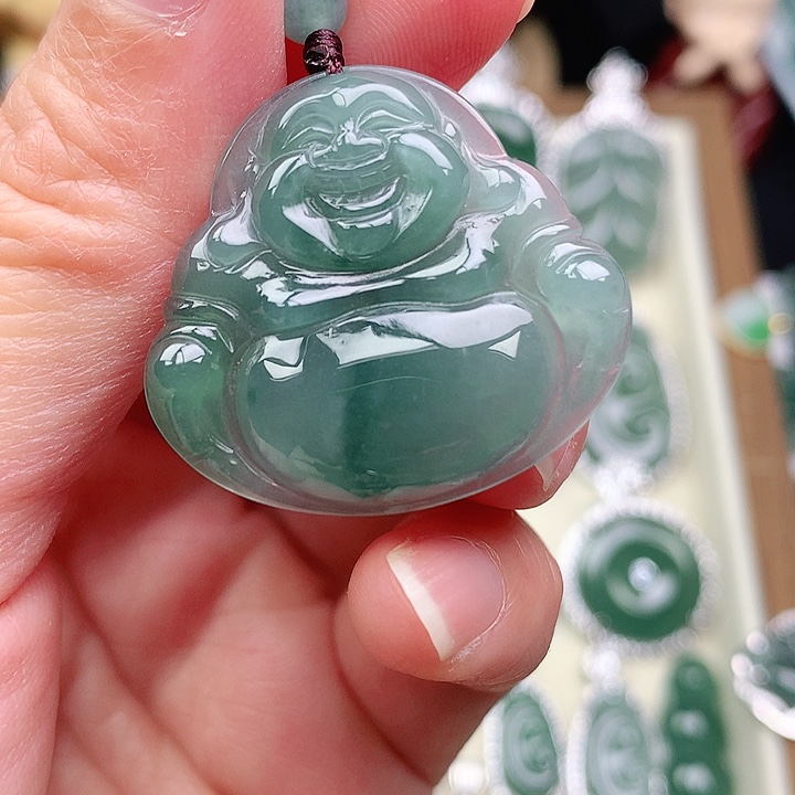 颈饰未镶嵌翡翠吊坠