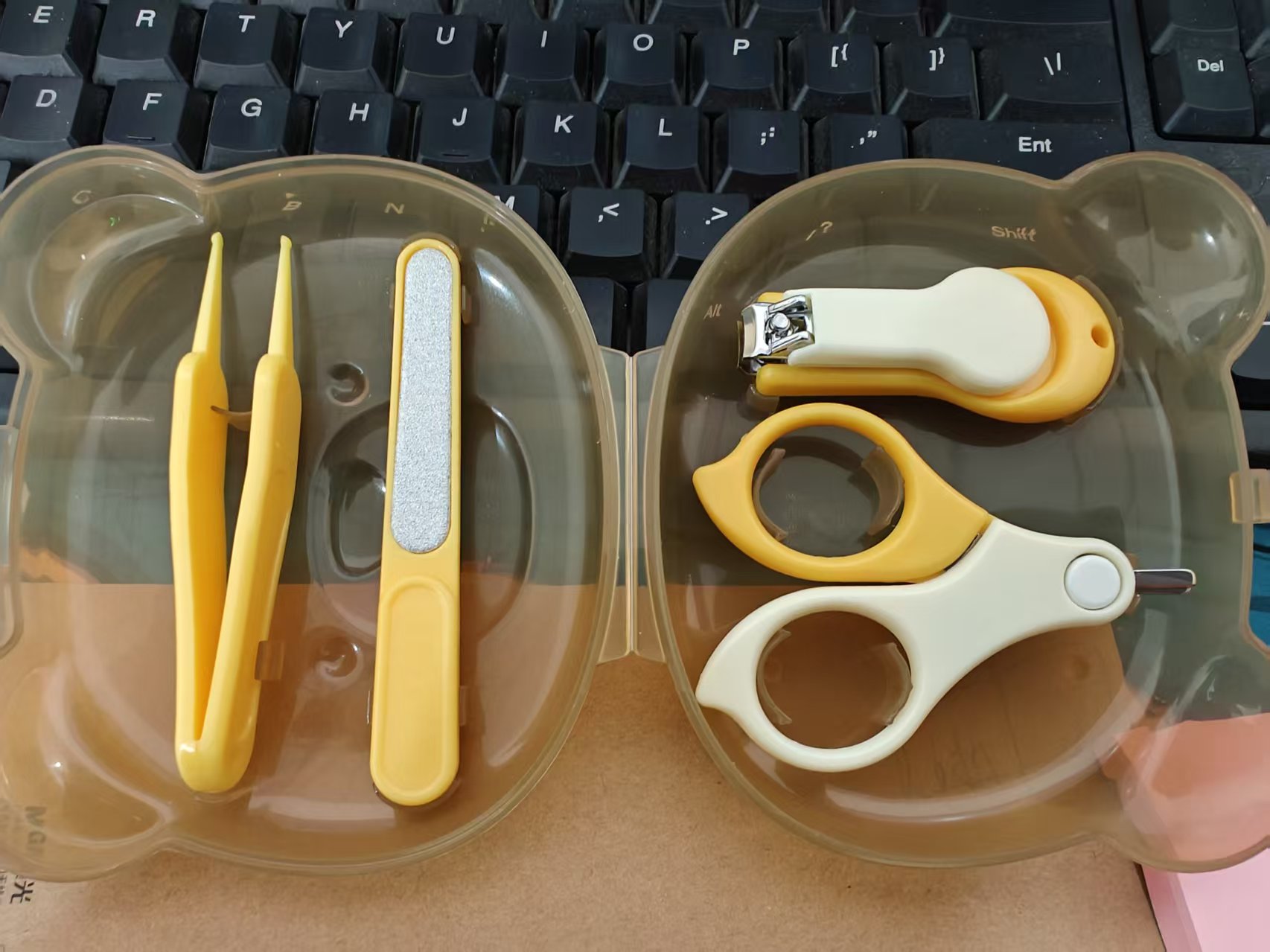 婴儿指甲剪套装新生儿专用安全防夹肉