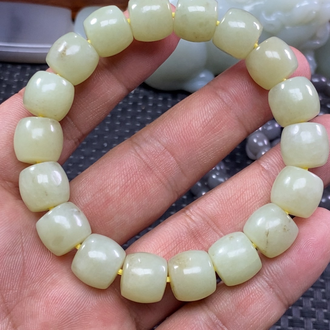 和田玉手链未镶嵌