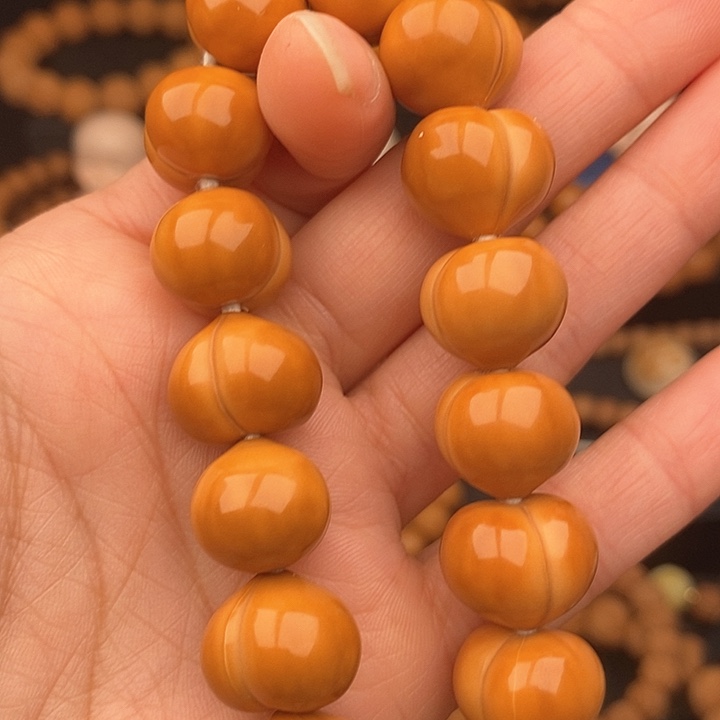 手串文玩核桃黄*妹