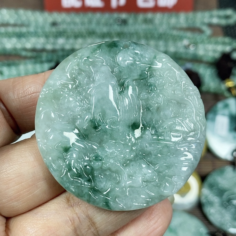 【闪购商品】翡翠颈饰未镶嵌玉吊坠翡翠玉圆形山水牌